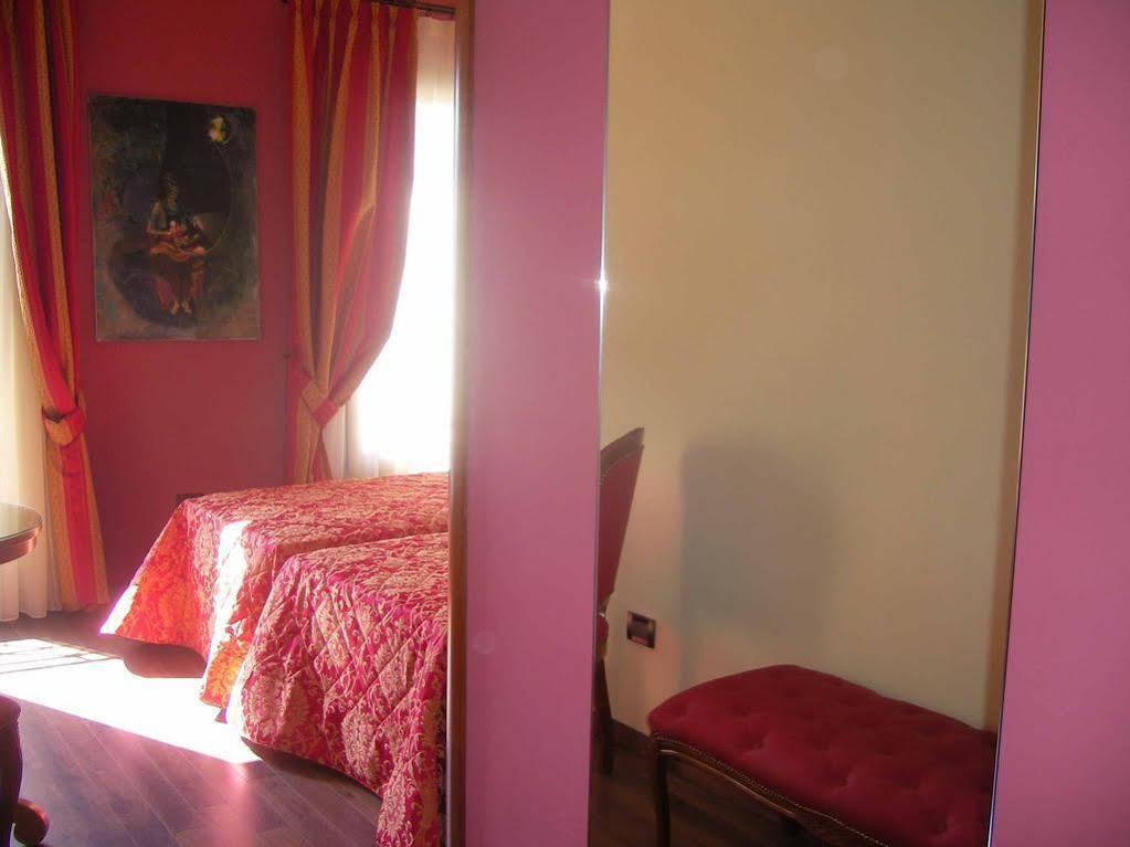 Diamantino Town House Bed & Breakfast Padova Ngoại thất bức ảnh